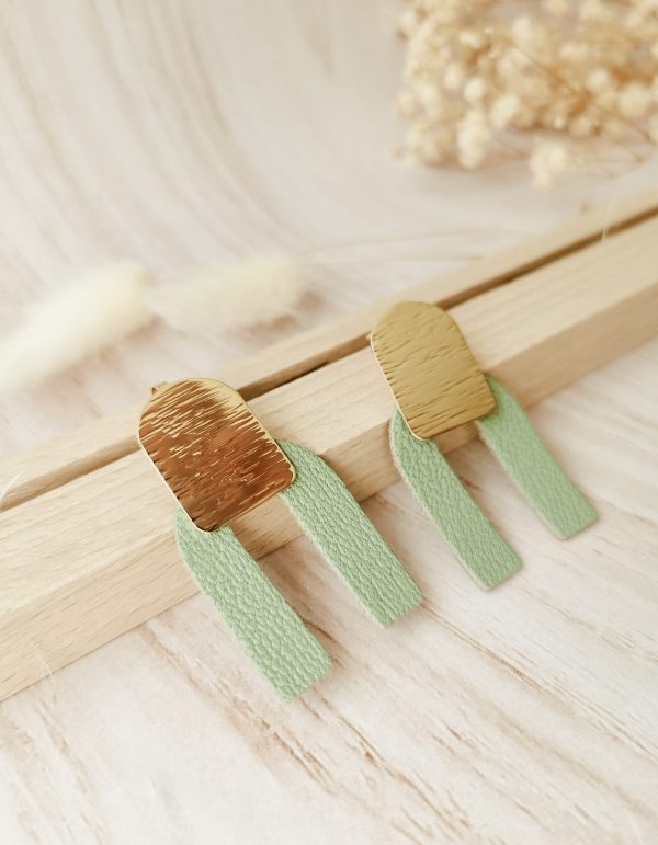 IMG_20230522_180242 (2) Boucle d'oreille Lavandin