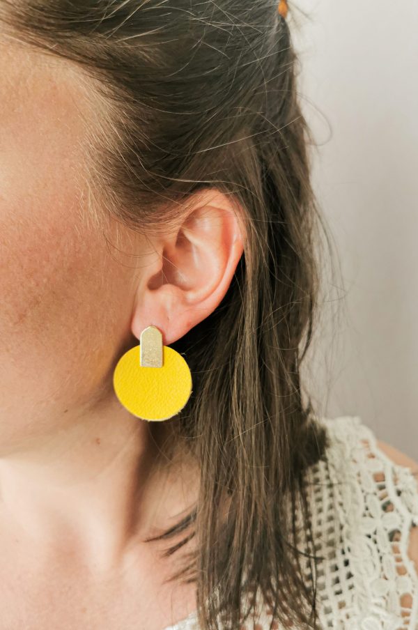 IMG_20230522_183624 Boucle d'oreille Camomilla