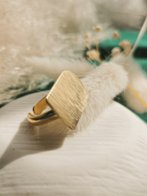 Sans titre (1920 × 2560 px) Bague Lavande