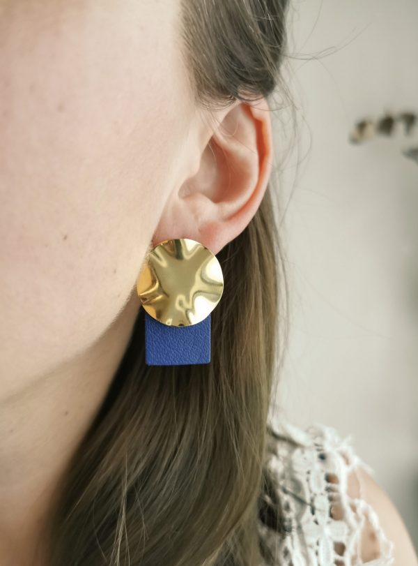 Boucles d'oreilles modulables en laiton doré à l'or fin et en cuir_Myosa_20 Boucles d'oreilles modulables en laiton doré à l'or fin et en cuir - Myosa