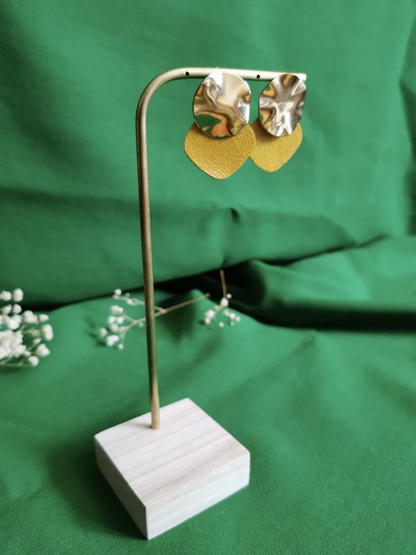 Boucles d'oreilles rondes, modulables_laiton doré à l'or fin et en cuir_Myosi_9 Boucles d'oreilles rondes, modulables en laiton doré à l'or fin et en cuir - Myosi